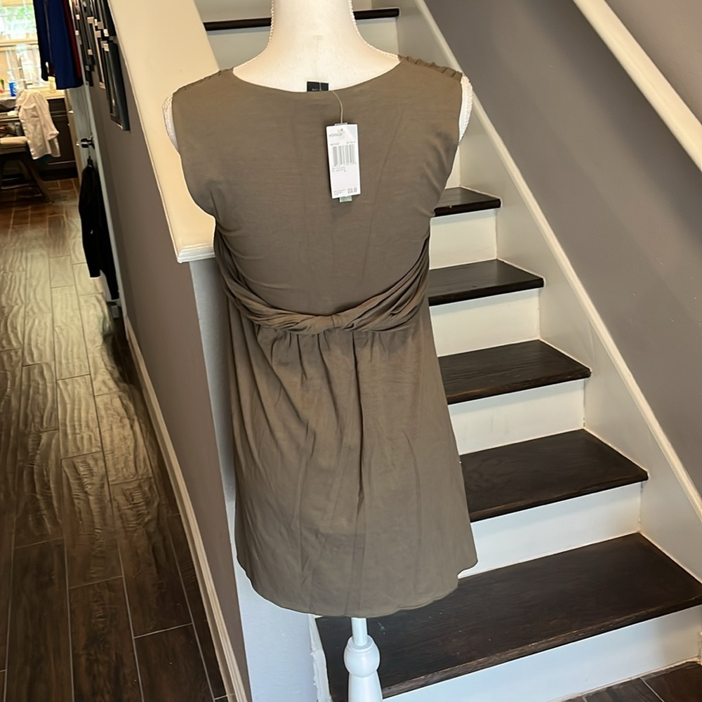 Grace Elements Olive Green Top. Sz Lg. Very flattering bust line. - Picture 5 of 11
